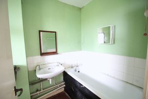 Photo 7- click for photo gallery